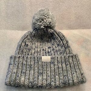 The North Face Women’s Cozy Chunky Cabin Beanie Gray One Size